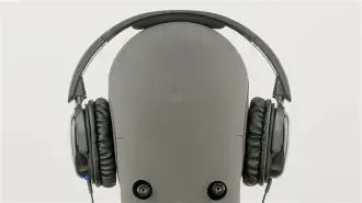 The Real Truth: Momentum 2 0 On Ear Hd1 On Ear or Rp Hc200?